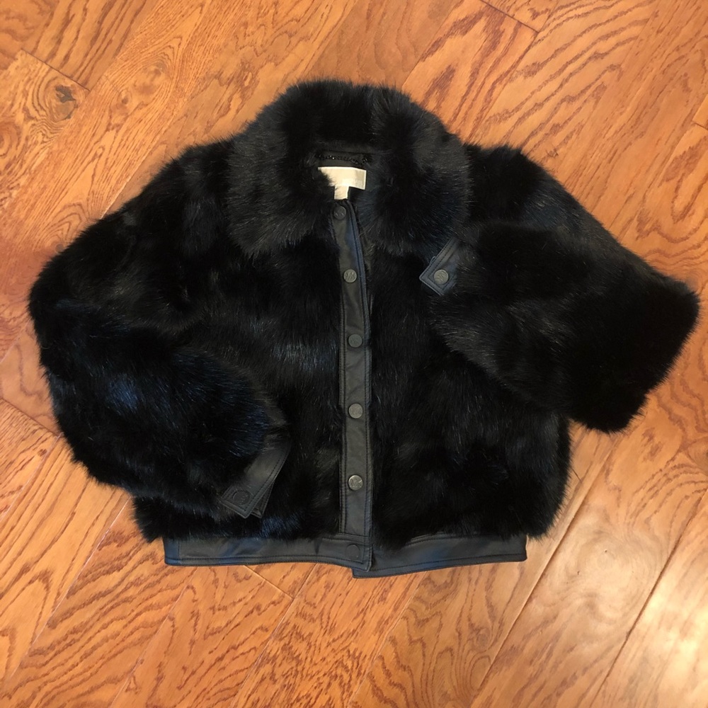 Size Small Shearling Bomber Jacket - image 4